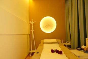 武汉武昌区日式指压的寂静美学：在按压中听见雪落的声音